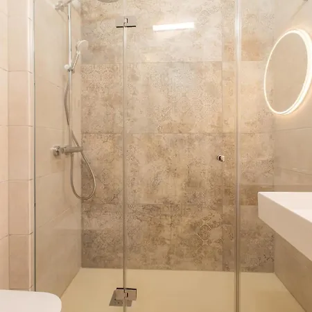 Terra Vinum 3*